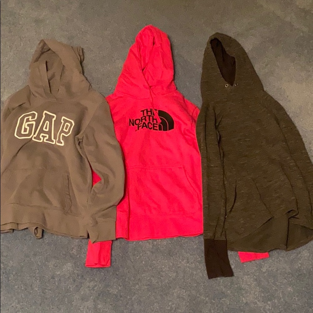 Women’s hoodie lot!!